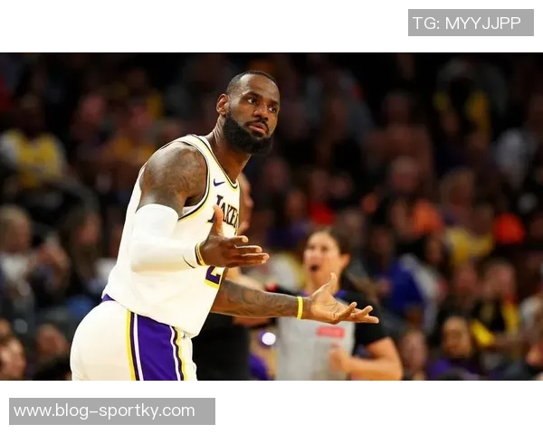 詹姆斯疑似被打照曝光引热议源自雄鹿官方推特发布